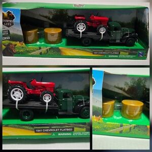 New Ray Set flatbed truck and farm tractor set, 1941 CHEVROLET FLATBED